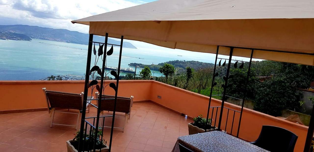 La Finestra Sul Mare Villa La Spezia Luaran gambar